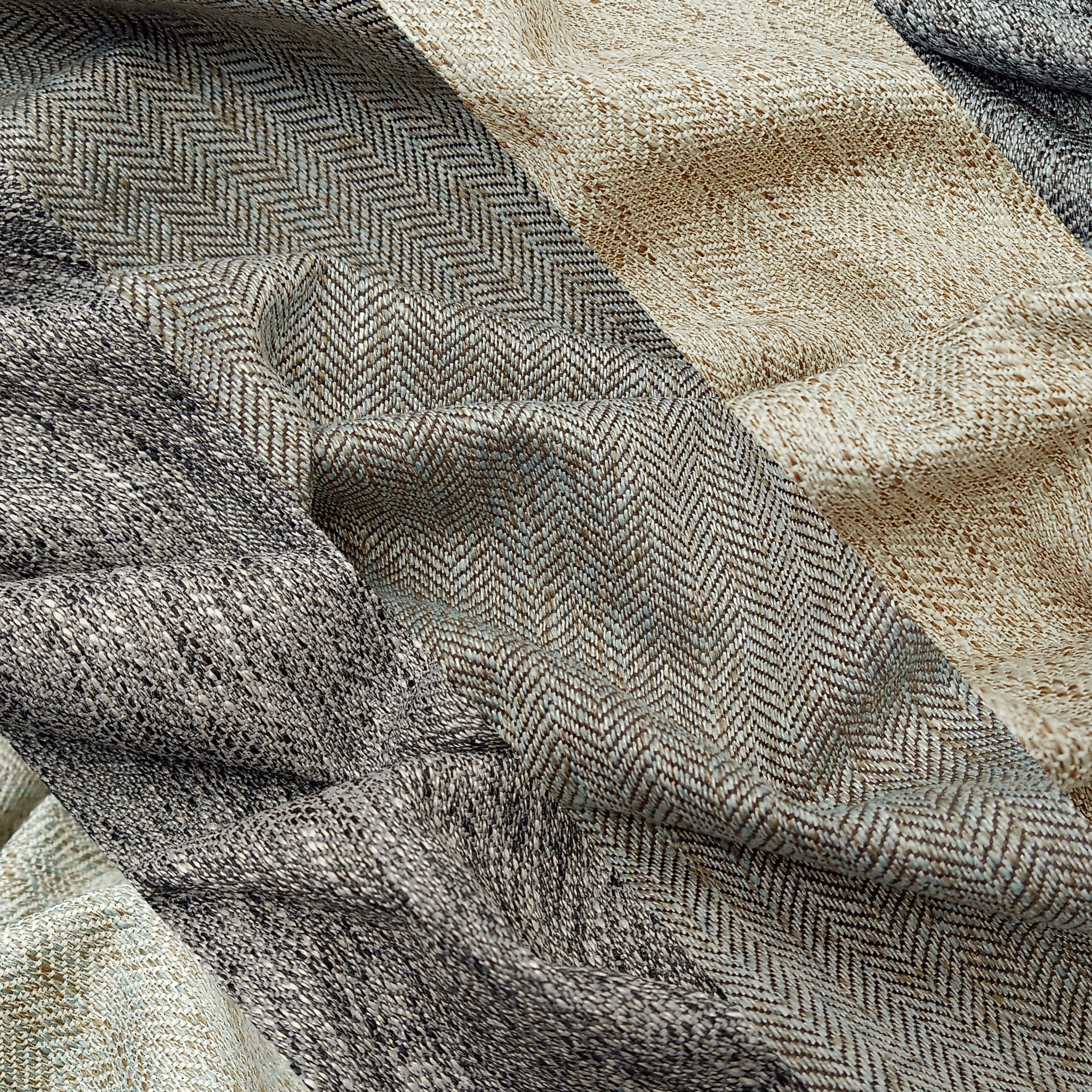 Upholstery fabric : Terrain